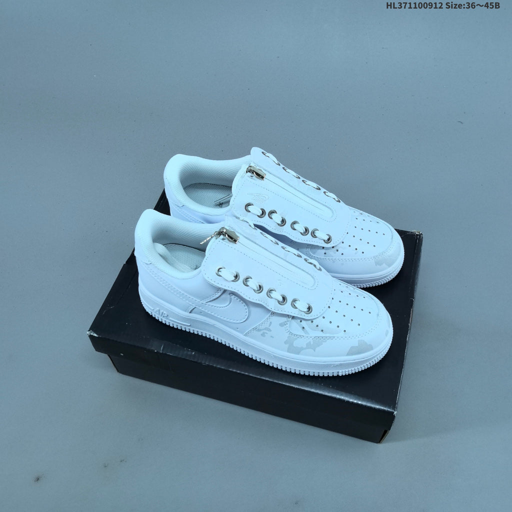 Nike Air Force 1 '07 Low-Cut Sneakers - product image from the listing.