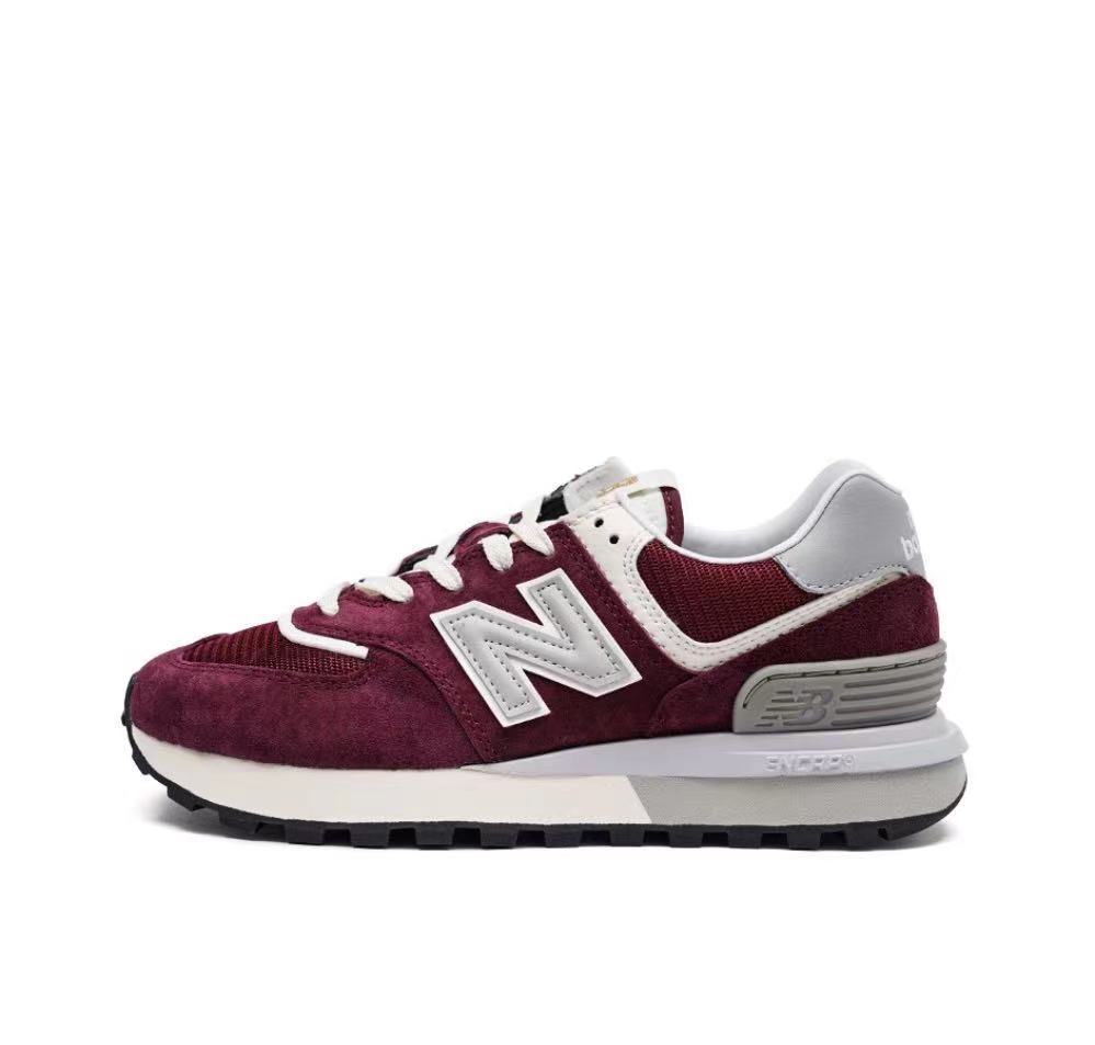 New Balance 57/8? Burgundy Retro Sneakers for Running - product image from the listing.
