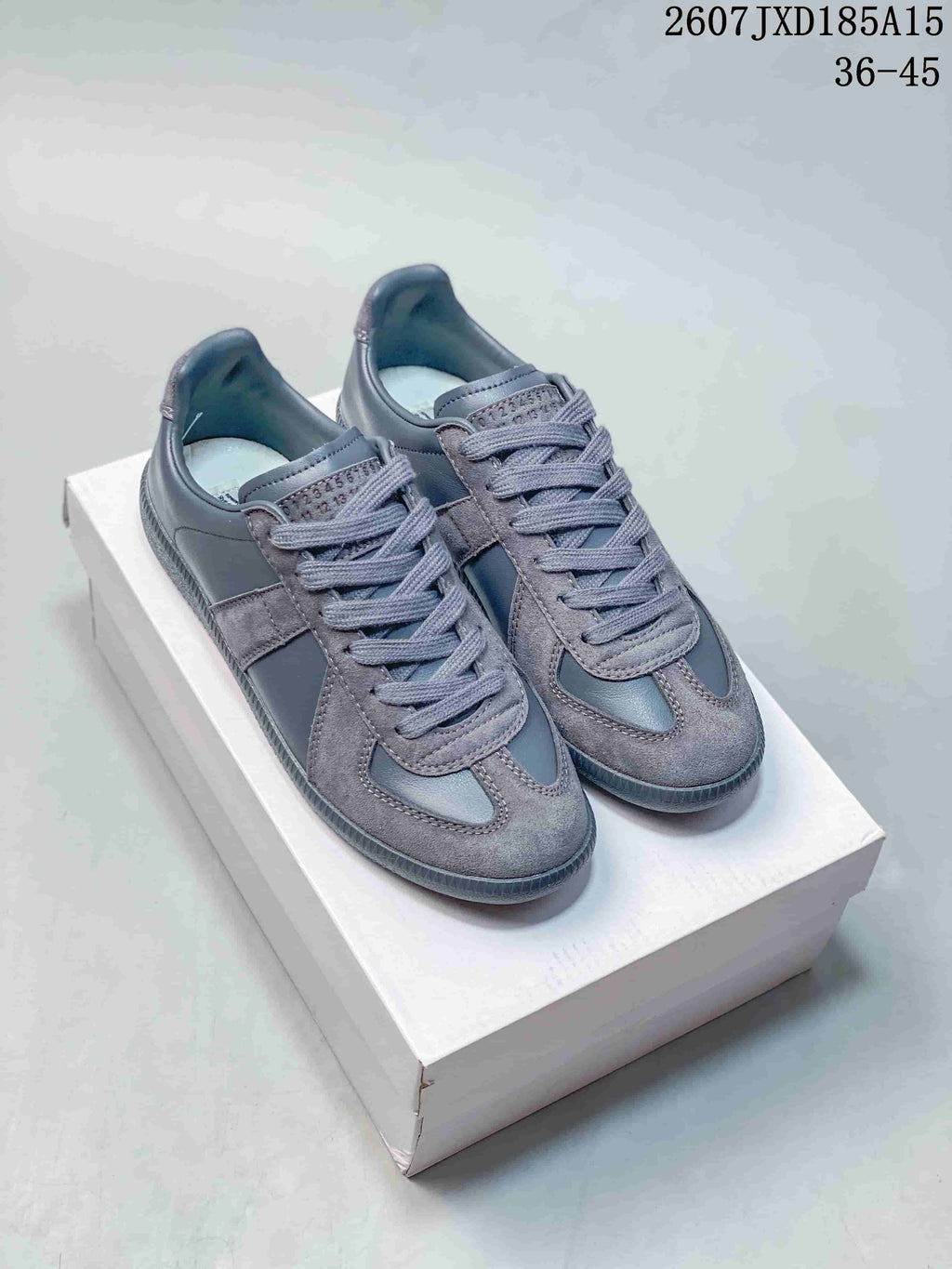 Maison Margiela S57WS0236 Replica Trainers in Multiple Colors - product image from the listing.