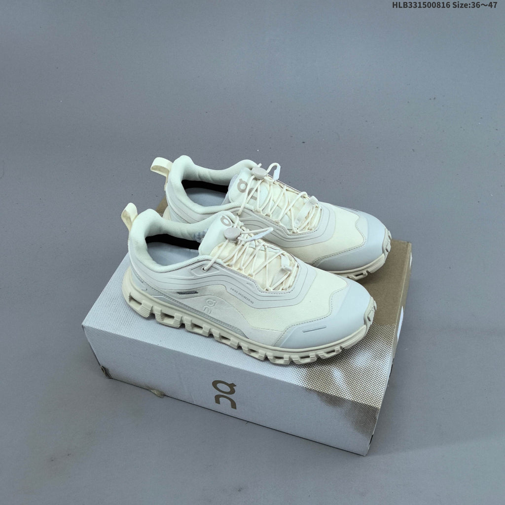 On Cloud 6 Geo WP Outdoor Trainers - product image from the listing.