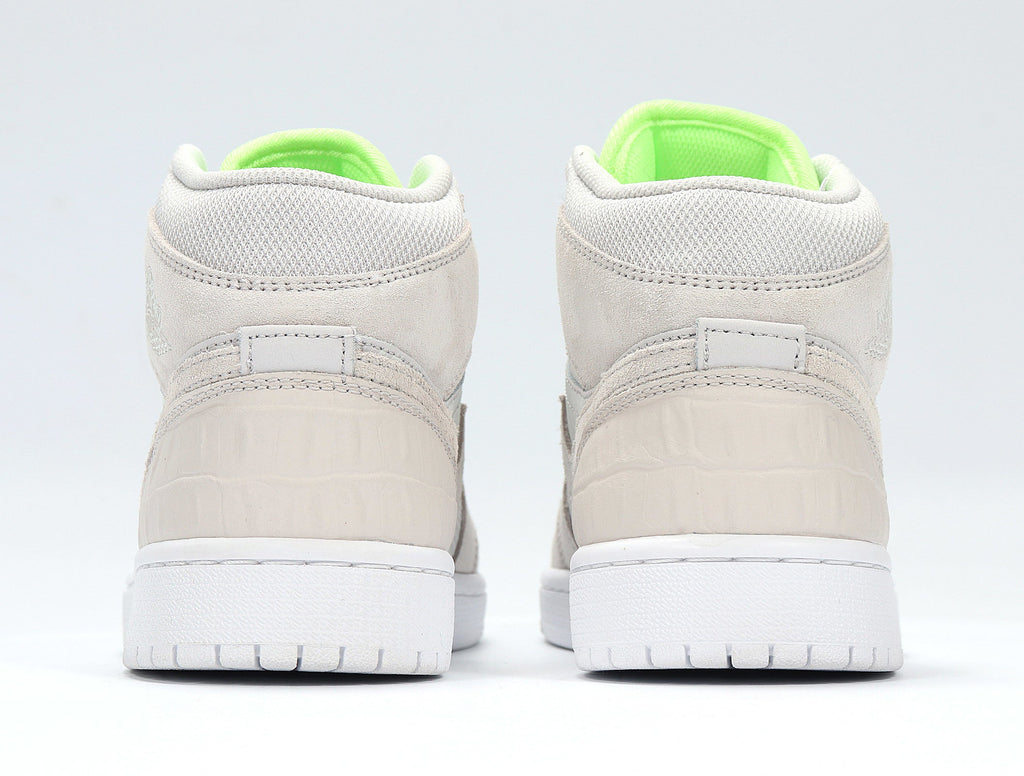 Jordan 1 High FlyEase in Gray and Volt Green CV3018-001 - product image from the listing.