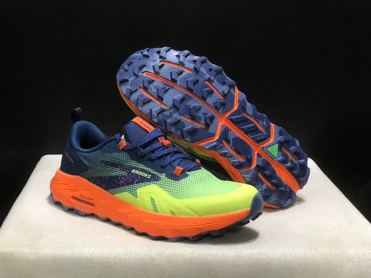 Brooks Cascadia 17 Trail Shoes for Running - product image from the listing.