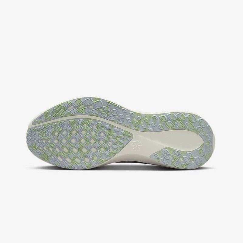 Nike Pegasus 41 Shoes for Running, White and Pink, IB8882-161 - product image from the listing.