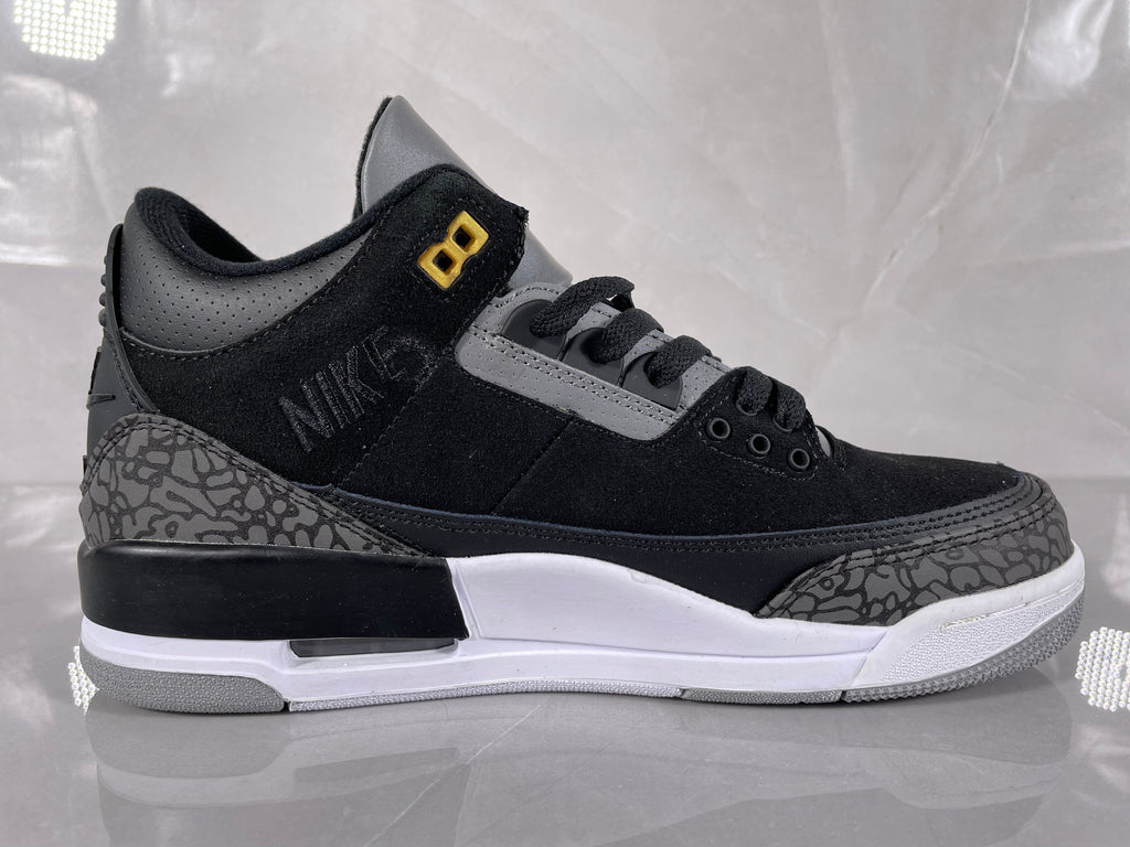 Nike Air Jordan 3 Retro Sneakers in Black Grey - product image from the listing.