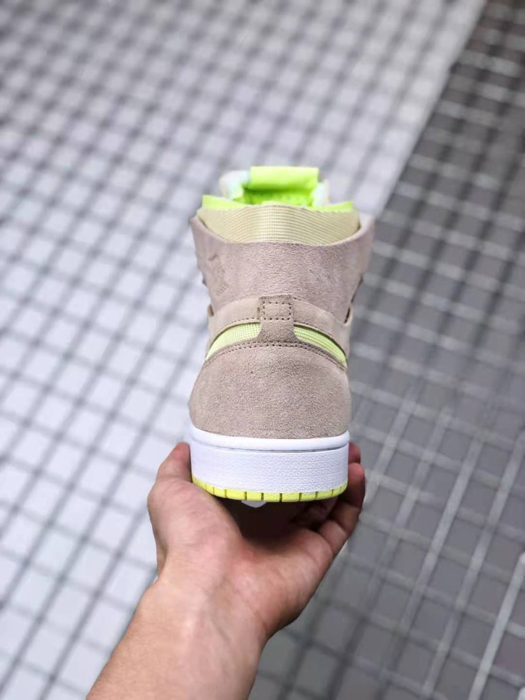 Lemon Twist Sneakers - Jordan 1 Zoom CMFT CT0979-002 - product image from the listing.