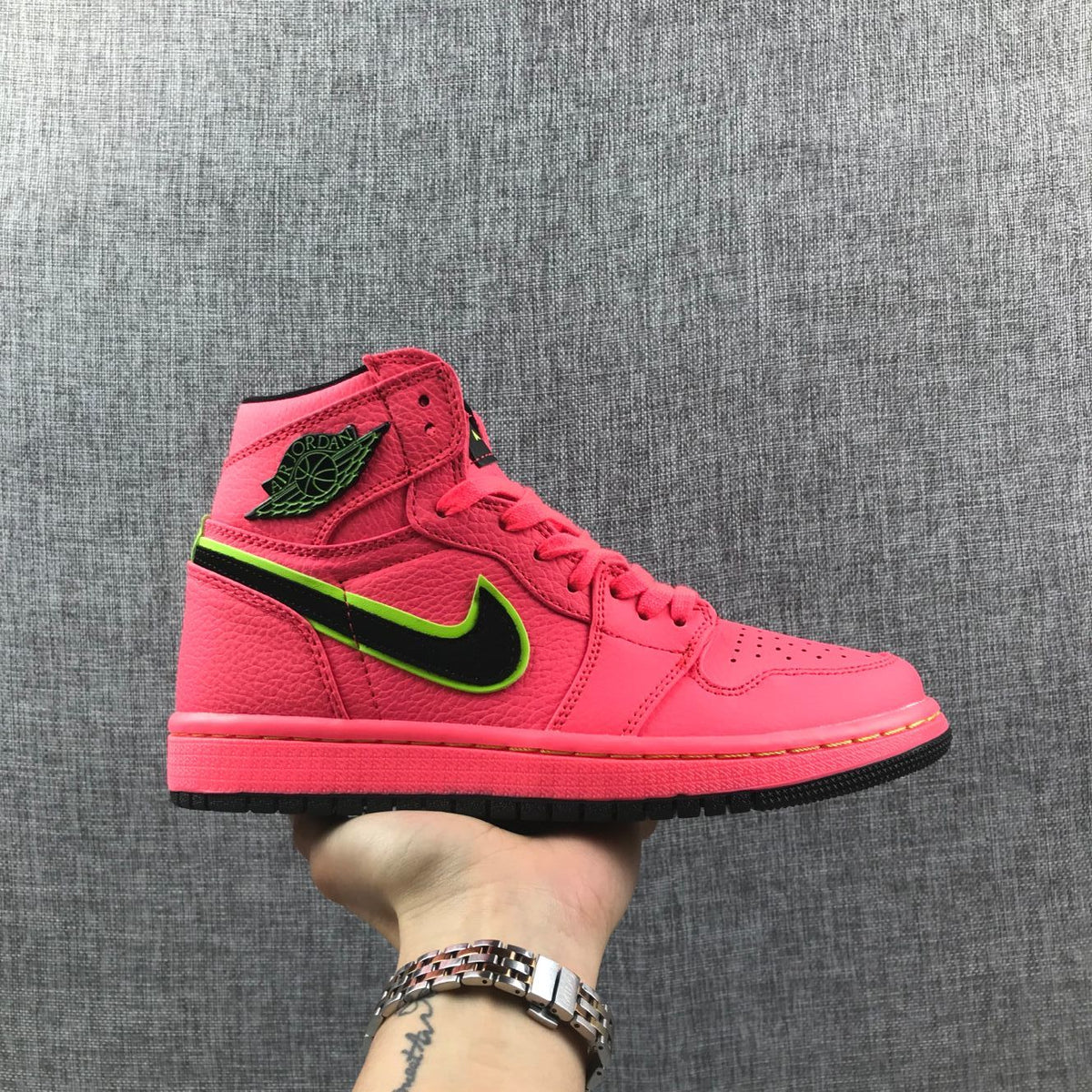 Pink and Black Air Jordan 1 Mid Sneakers AQ9131-600 - product image from the listing.