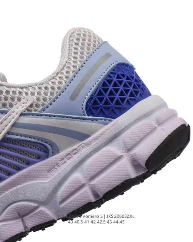 Nike Zoom Vomero 5 Sneakers in Light Blue JKG603ZXL - product image from the listing.