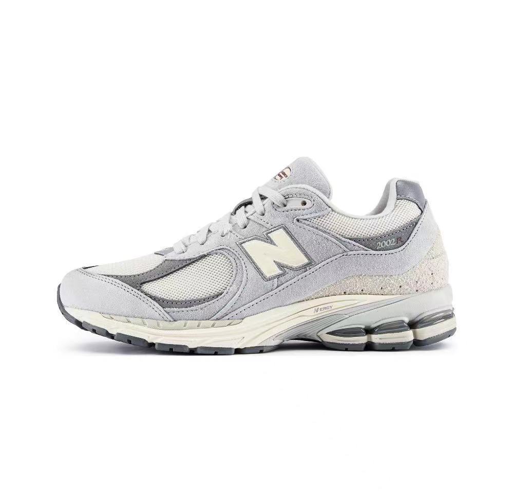 Light Gray New Balance 2002R Sneakers - product image from the listing.