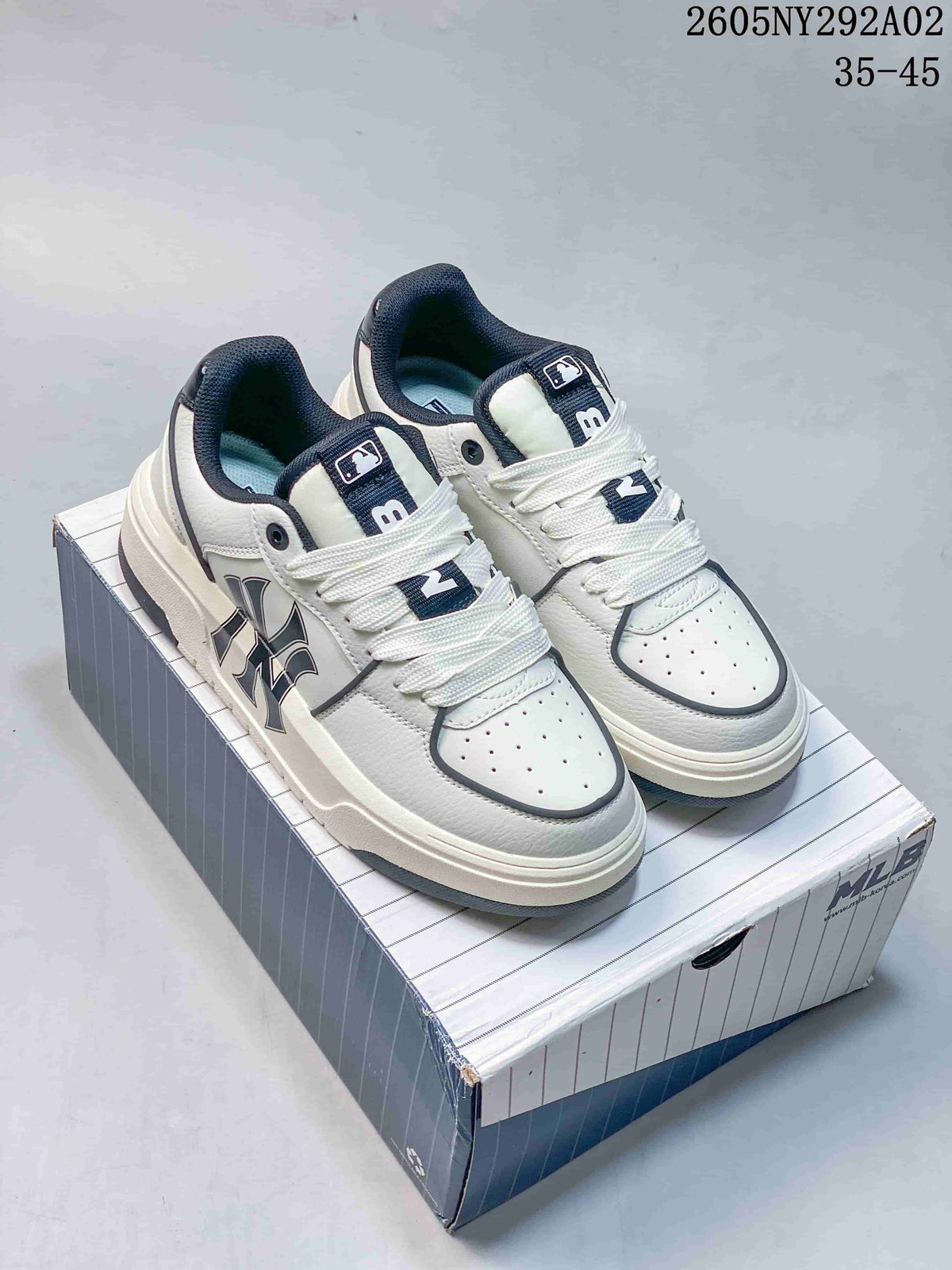 MLB Chunky Liner Low-Top Sneakers in White Navy - product image from the listing.