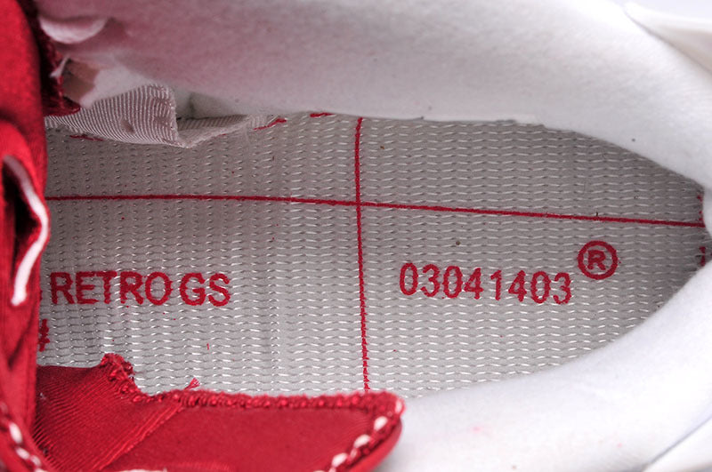 Air Jordan 6 Retro High Sneakers in White and Red - product image from the listing.