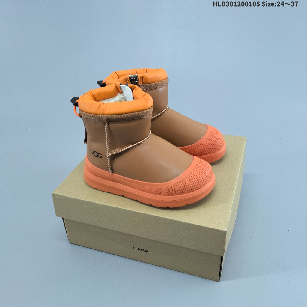 Kids Mini Ankle Snow Boots by UGG - product image from the listing.