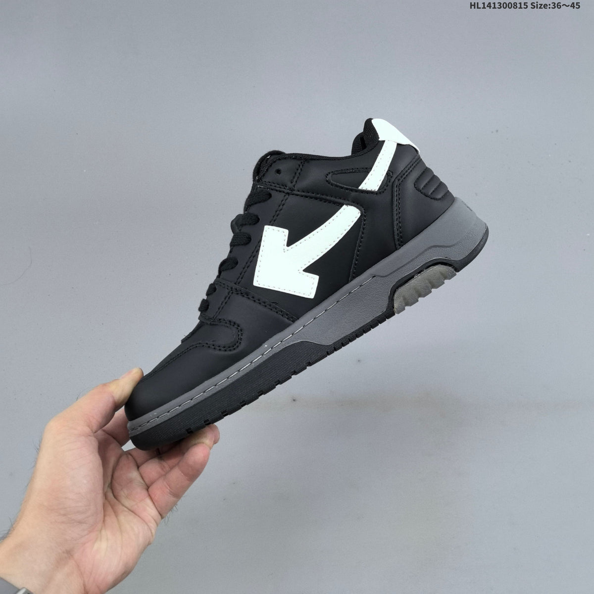 Black and White Off-White Arrows Low-Top Sneakers - product image from the listing.