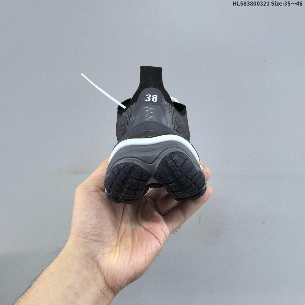 Balenciaga Anatomic Runner Gray Five-Toe Trainers HL583800321 - product image from the listing.