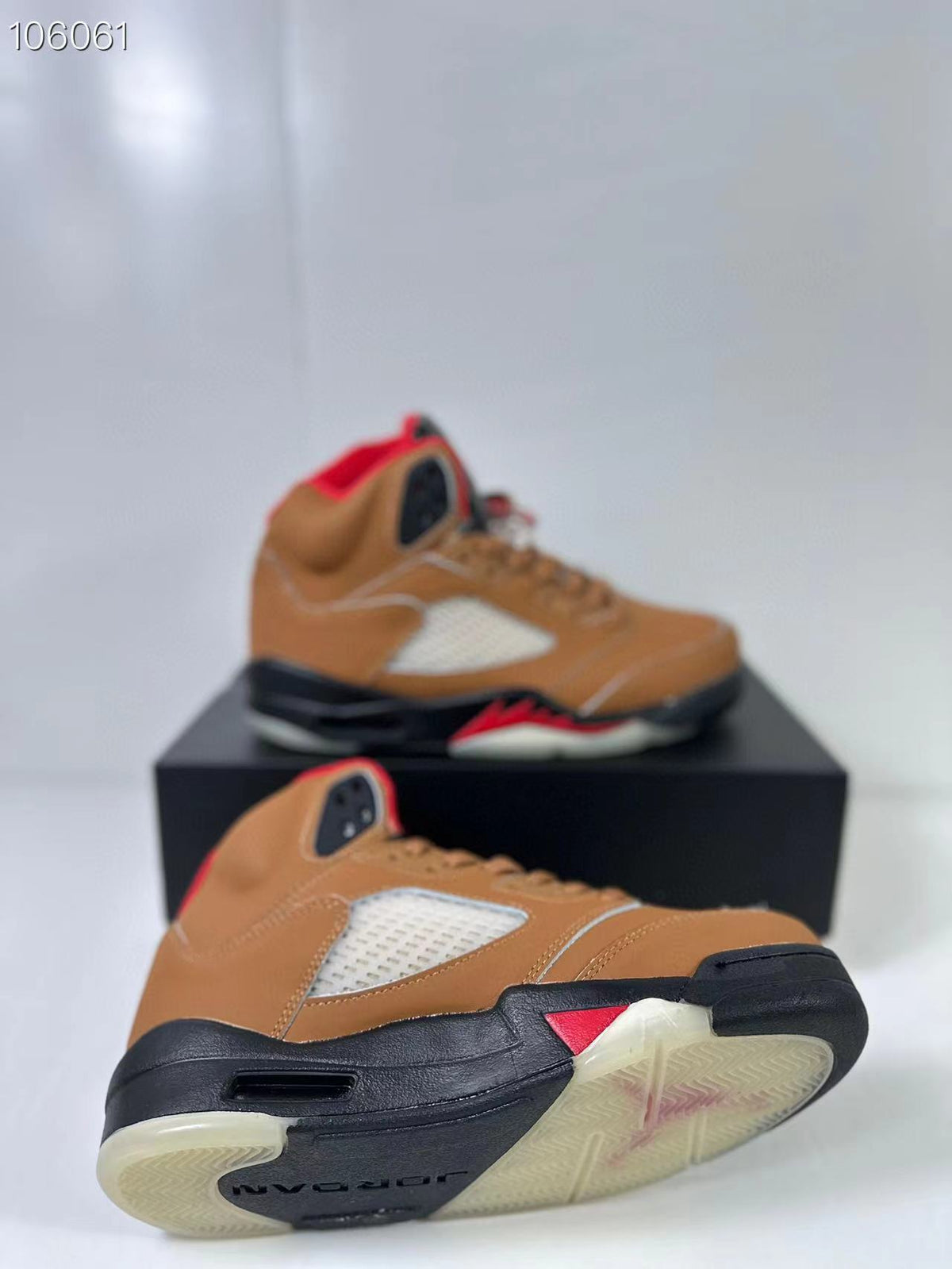 Air Jordan 5 Archaeo Brown High-Top Sneakers DD0587-200 - product image from the listing.