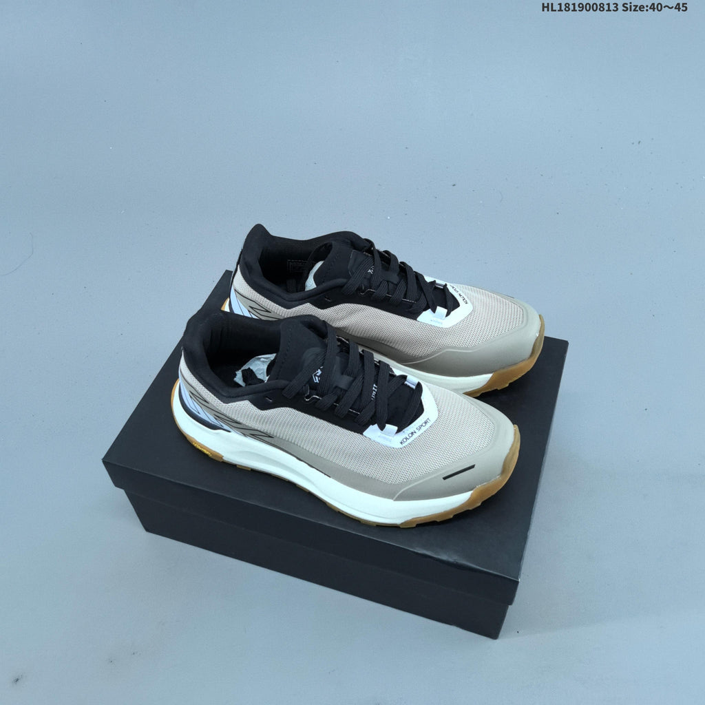 KOLON SPORT SWIFT LTR Low-Cut Outdoor Sneakers - product image from the listing.