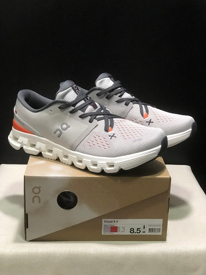 On Cloud X 4 Trainers Silver Flame - product image from the listing.