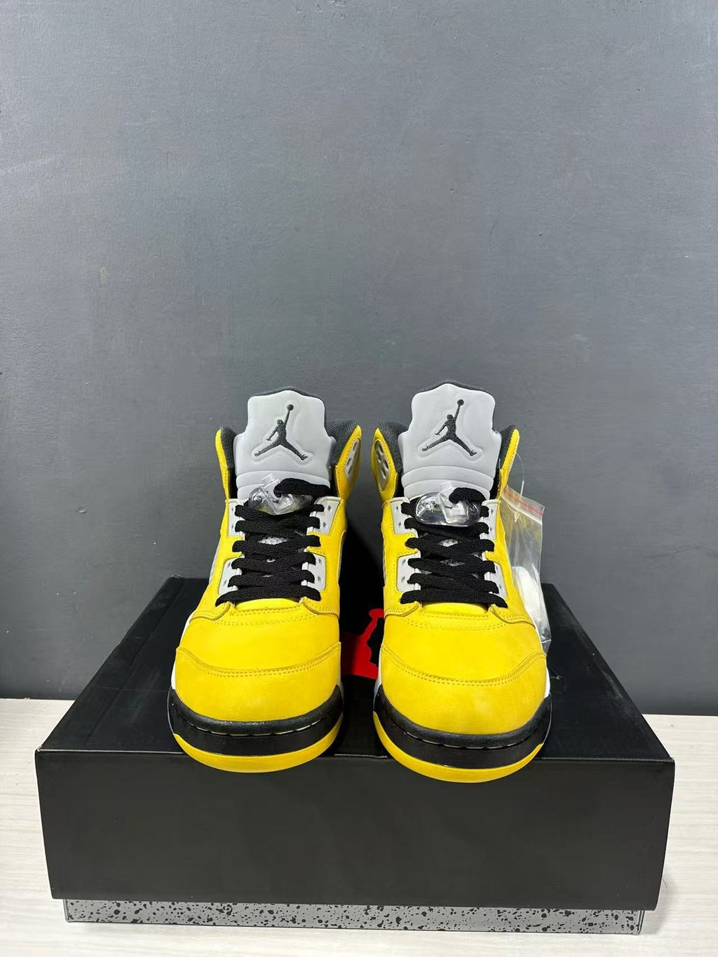 Air Jordan 5 Retro Tokyo Yellow Sneakers IO3372-700 - product image from the listing.