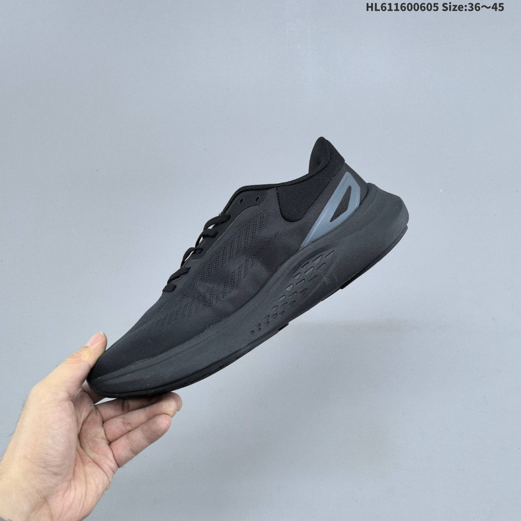 DESCENTE RUN STEP Low-Top Shoes for Running SQ113RRN14 - product image from the listing.