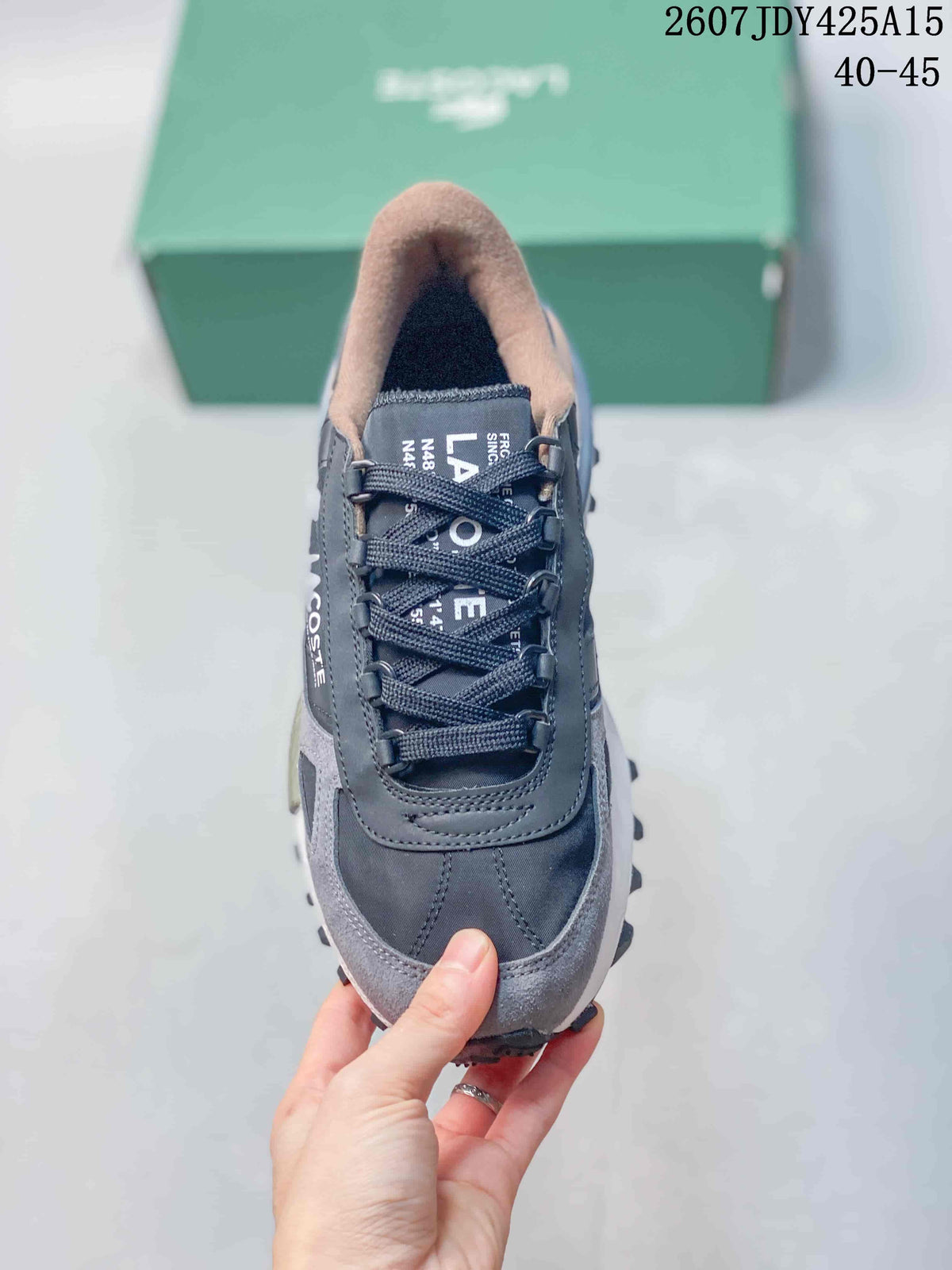 Men's Lacoste Gray Casual Sneakers 2607JDY425A15 - product image from the listing.