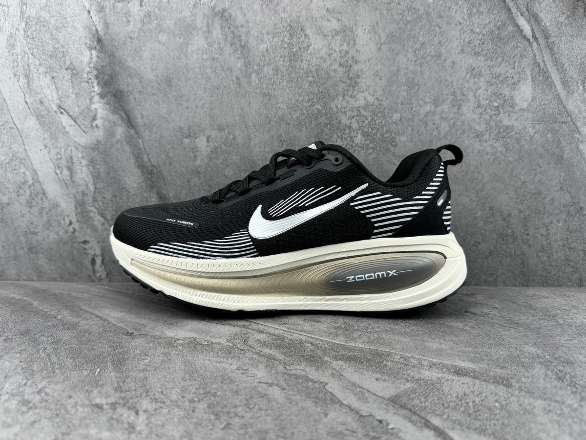 Nike Black and White ZoomX Shoes for Running - product image from the listing.