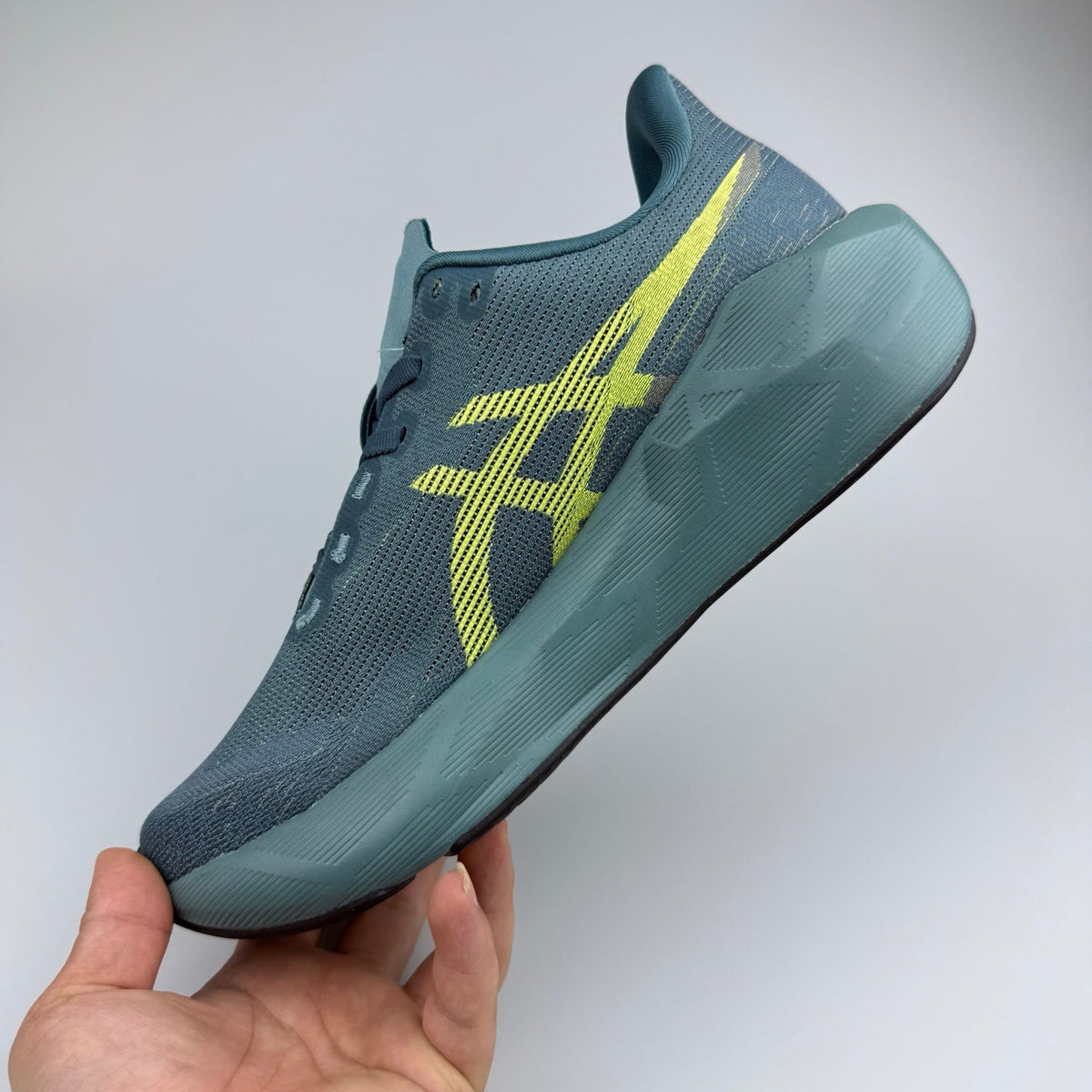 ASICS GEL-QUANTUM 90 IV Running Shoes in Blue 1012C974-405 - product image from the listing.