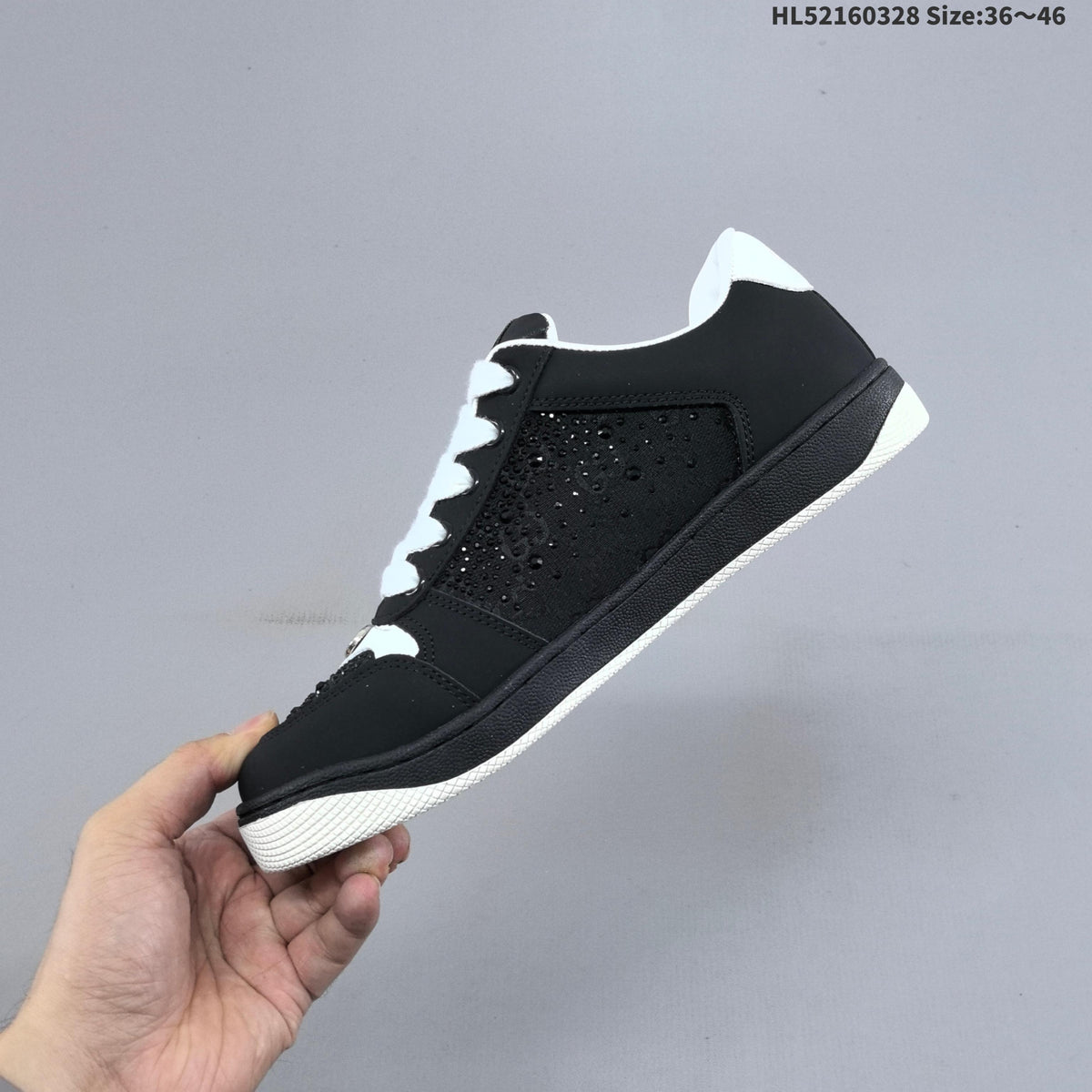 Gucci Distressed Screener Low-Cut Sneakers - product image from the listing.