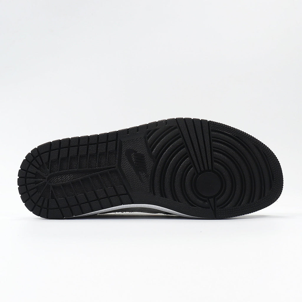 Nike Air Force 1 Low Chinese New Year Trainers CW0418-006 - product image from the listing.