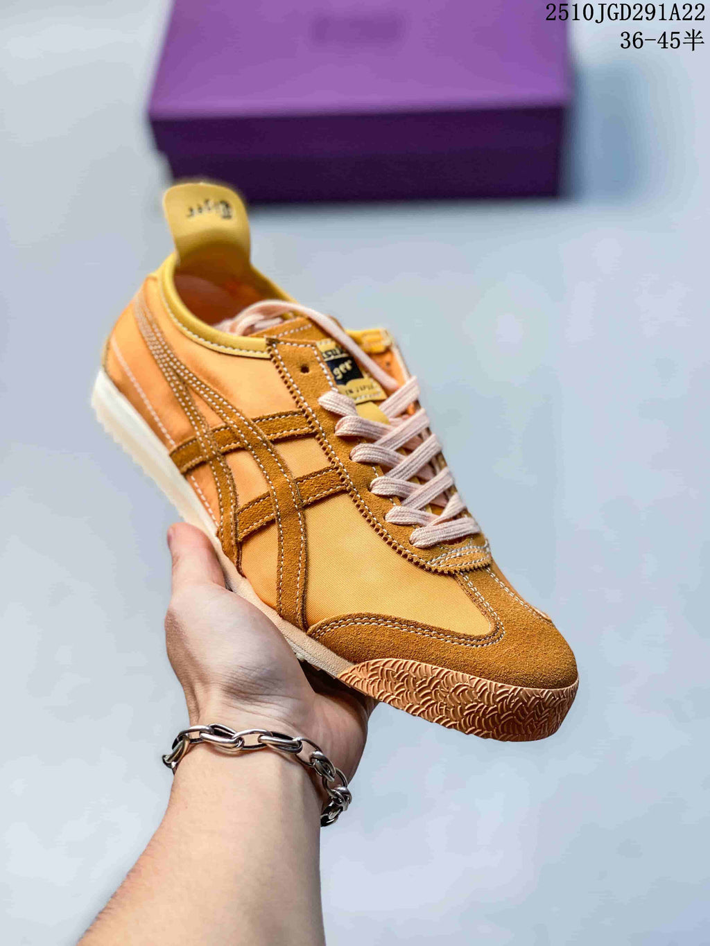 Onitsuka Tiger Trainers 2510JGD291A22 - product image from the listing.