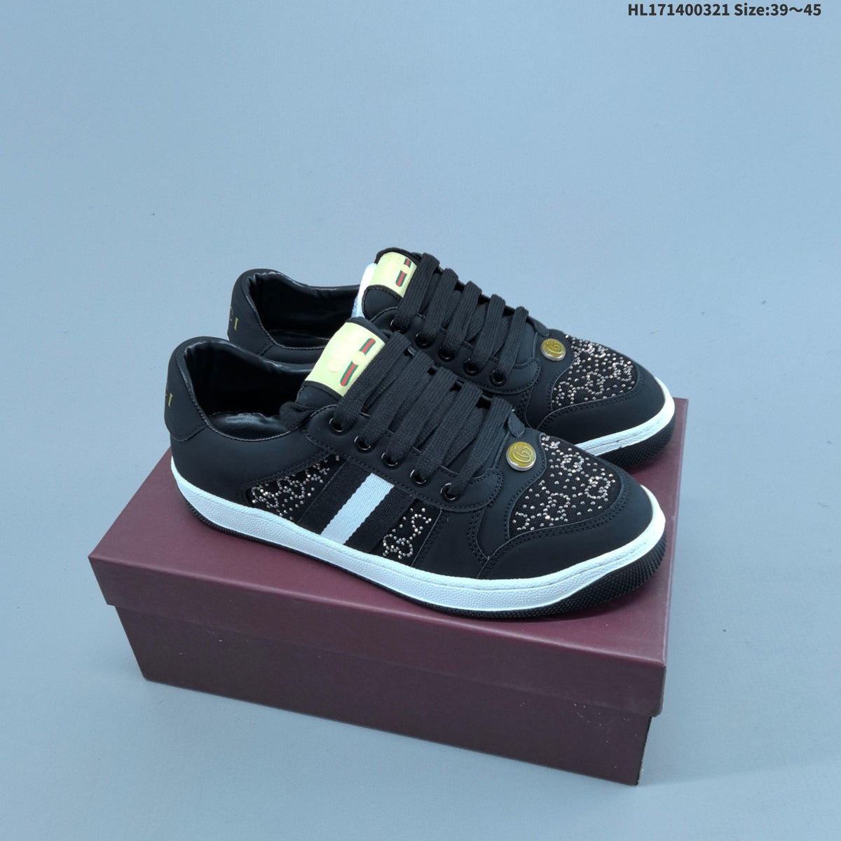 Gucci Screener Distressed Low-Cut Sneakers - product image from the listing.