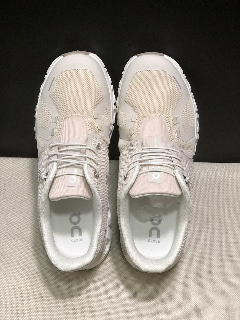 Pearl White On Cloud 6 Sneakers - product image from the listing.