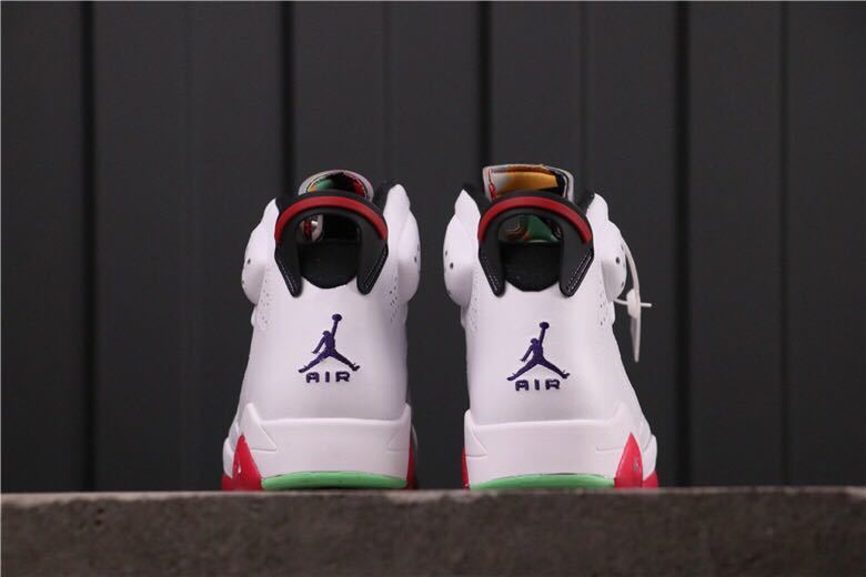 Air Jordan 6 Hare White Red Sneakers CT8529-062 - product image from the listing.