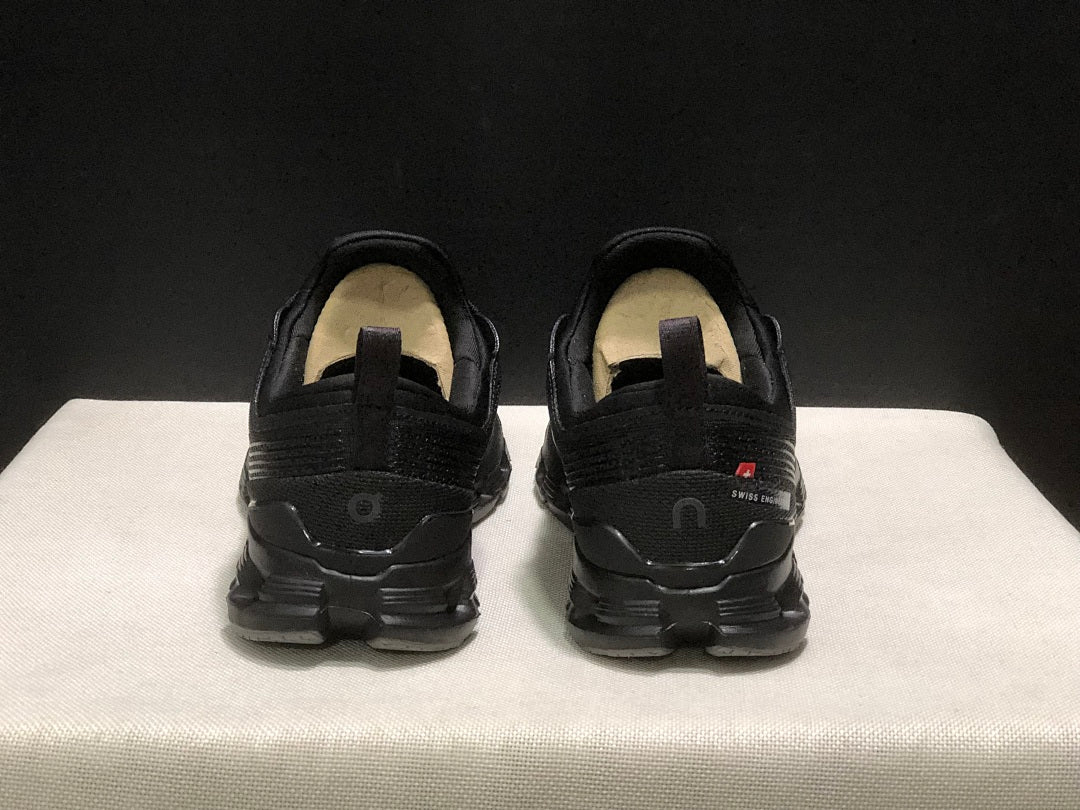 On Cloud X Z5 Running Sneakers in Black - product image from the listing.