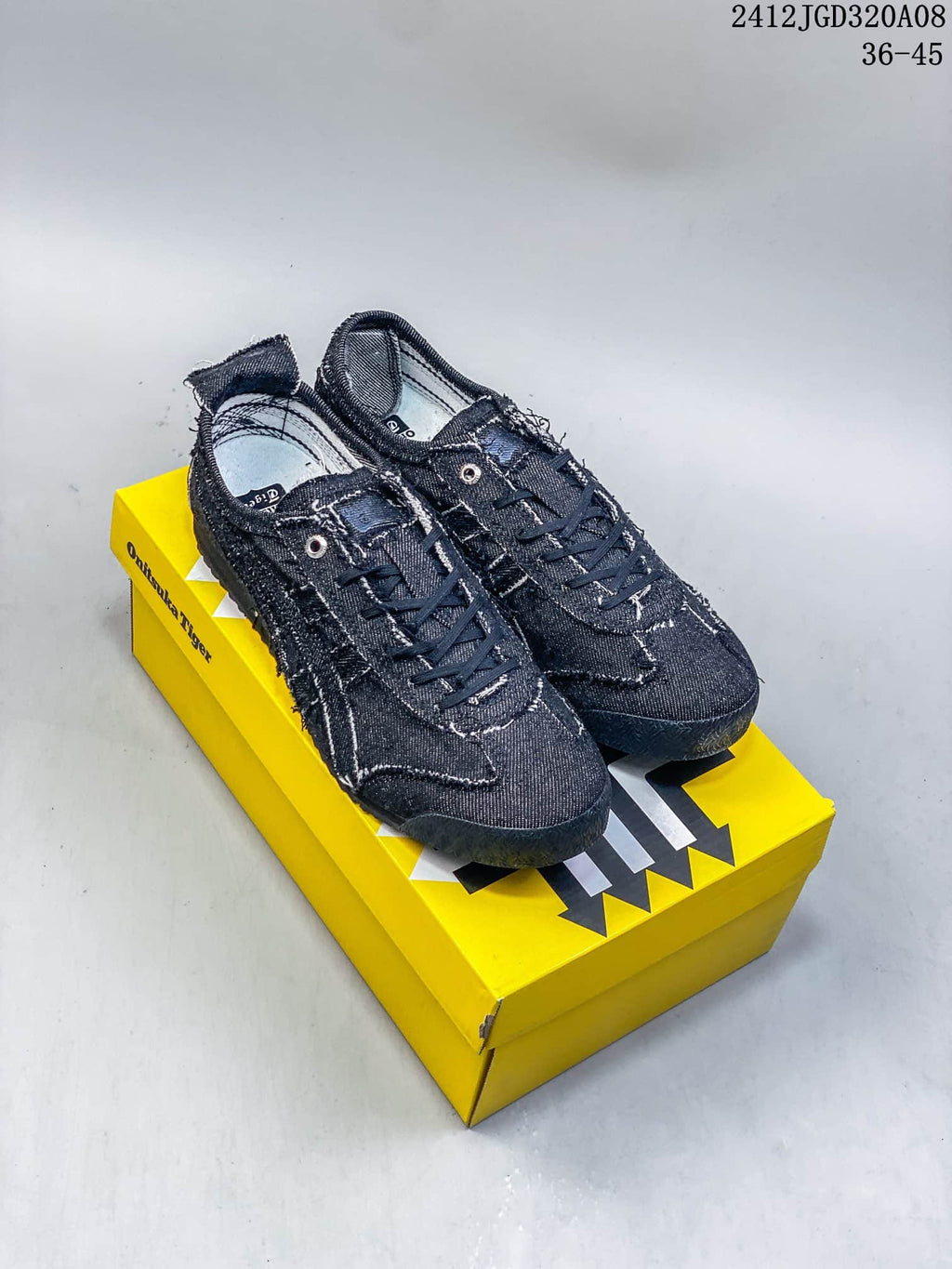 Onitsuka Tiger Mexico 66 SD Low-Top Sneakers in Blue Denim - product image from the listing.