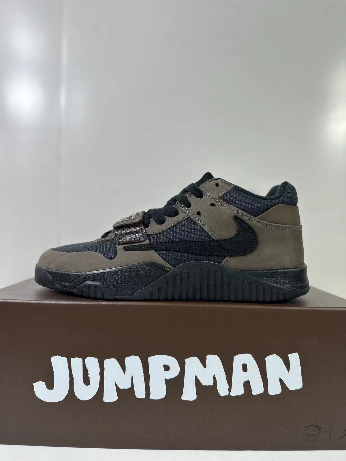 Jordan Jumpman Jack TR in Black Brown FZ8117-204 - product image from the listing.