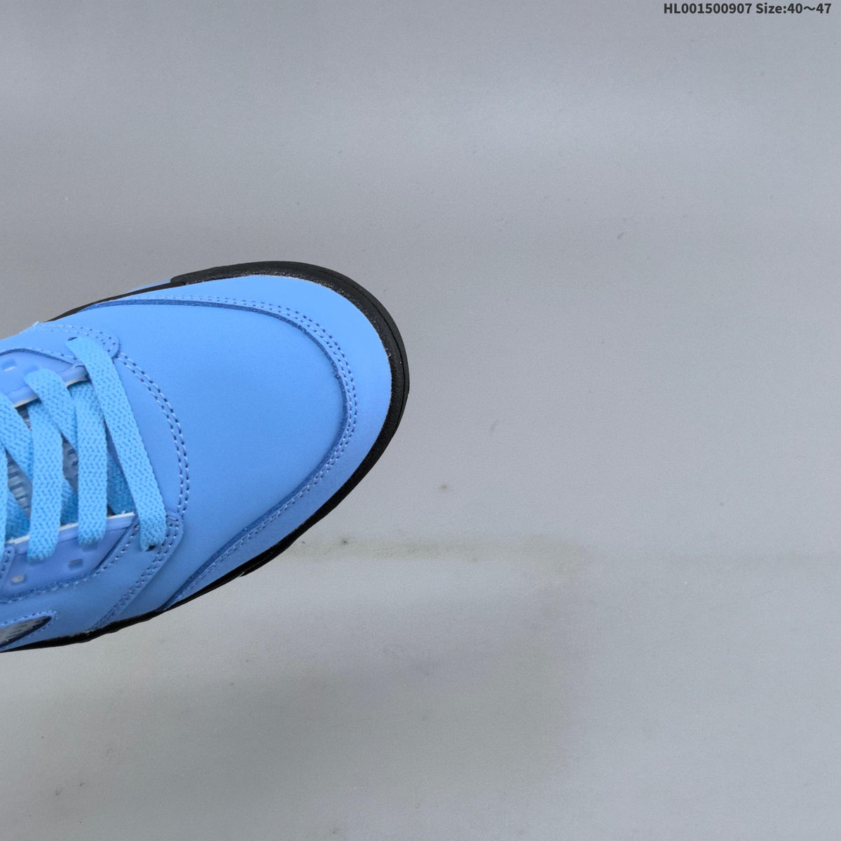 Air Jordan 5 Retro Low UNC Sneakers in Blue - product image from the listing.