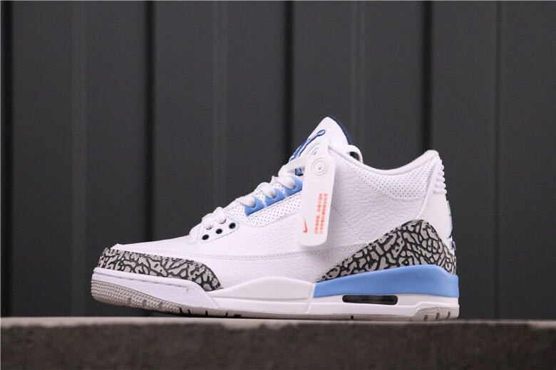 Air Jordan 3 True Blue Sneakers White Blue - product image from the listing.