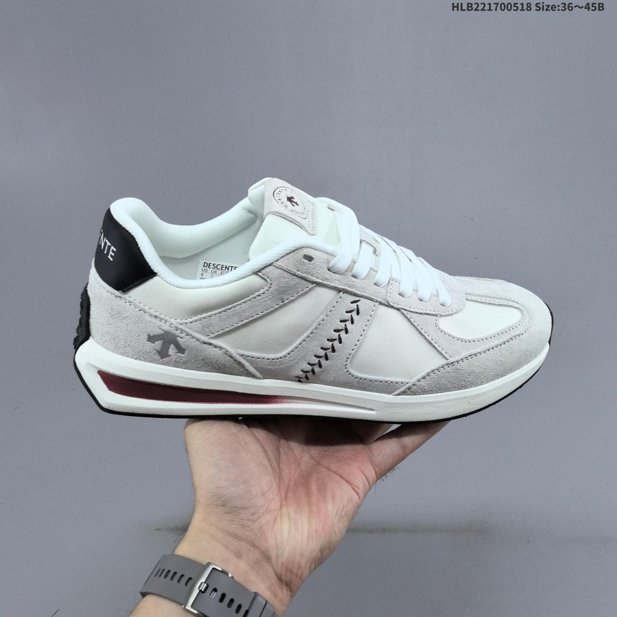 DESCENTE CHRON VELO Low-Cut Sneakers - product image from the listing.