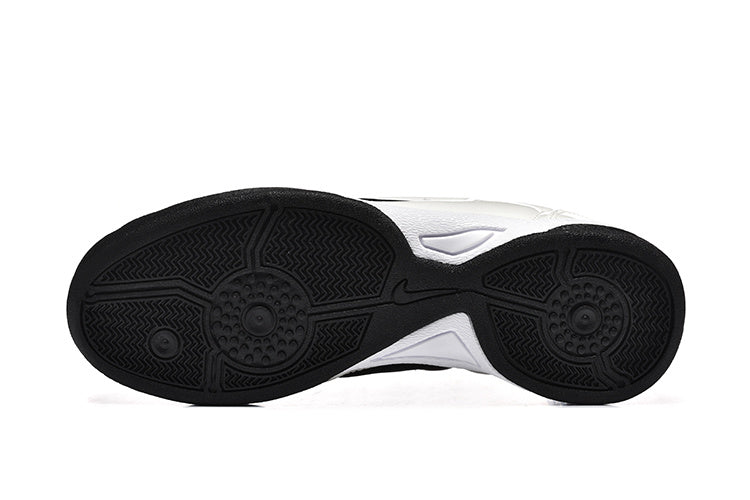 Nike Total 90 Low-Top Sneakers in White and Black - product image from the listing.
