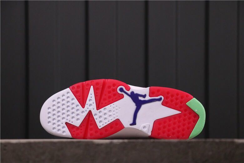 Air Jordan 6 Hare White Red Sneakers CT8529-062 - product image from the listing.